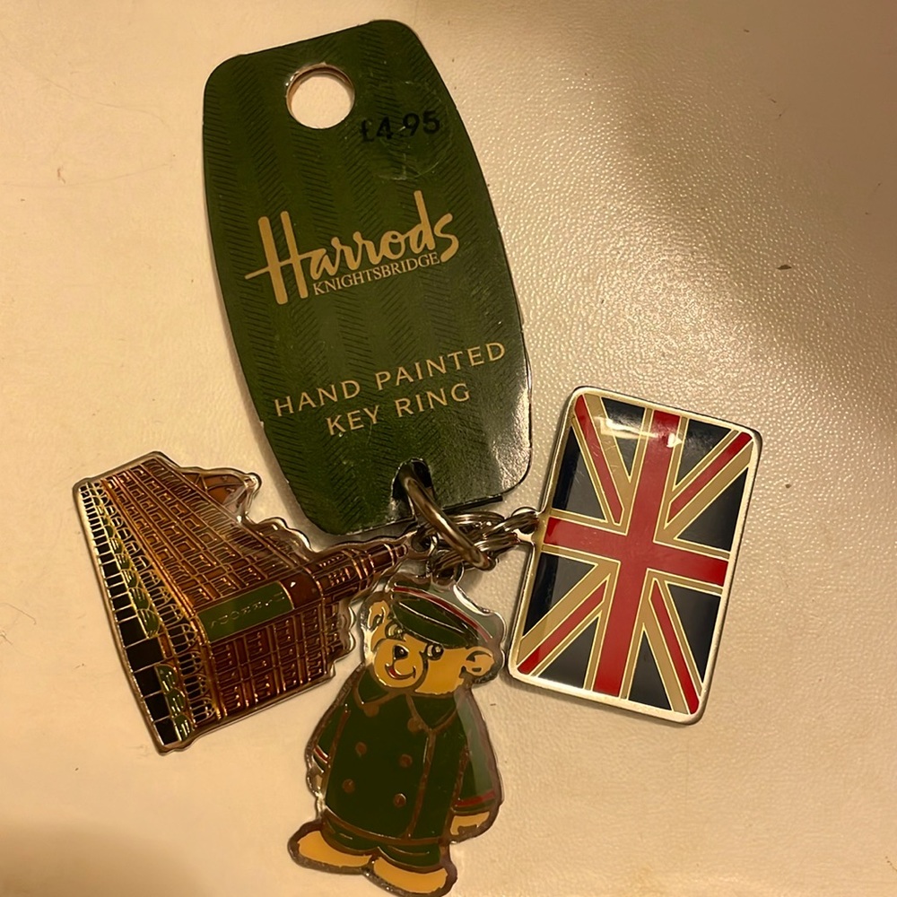 Harrods Knightsbridge hand painted key ring - flag, Teddy, building